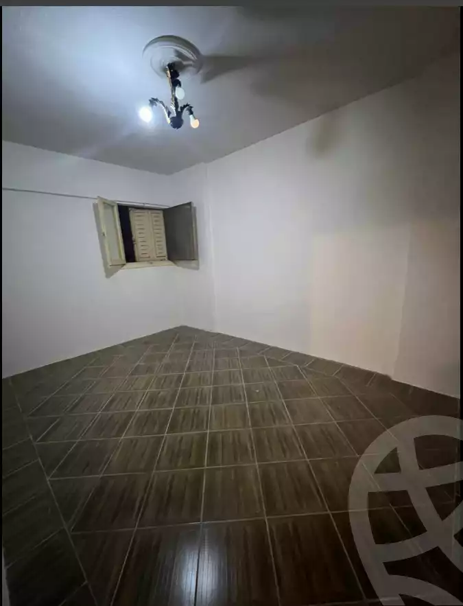 https://aqarmap.com.eg/ar/listing/6539170-for-sale-alexandria-el-asafra-shr-45