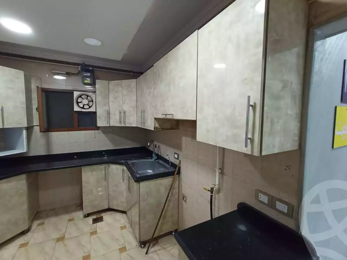 https://aqarmap.com.eg/ar/listing/6540100-for-rent-cairo-helwan-helwan-el-sharkeya-el-maraghi-st
