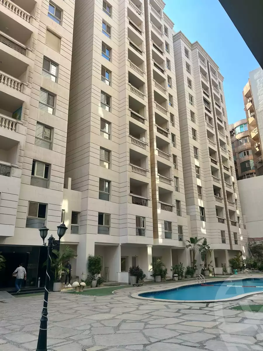 https://aqarmap.com.eg/ar/listing/6540564-for-sale-cairo-nasr-city-compounds-city-stars