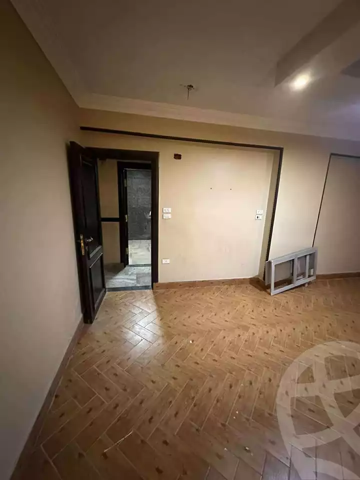 https://aqarmap.com.eg/en/listing/6541417-for-rent-cairo-el-haram-shareaa-khatem-el-morsalen