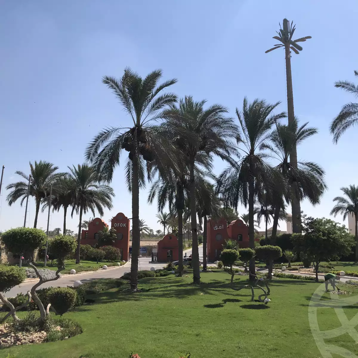 https://aqarmap.com.eg/ar/listing/6541739-for-sale-cairo-el-sheikh-zayed-city-compounds-ofok-1