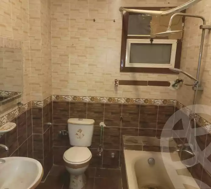 https://aqarmap.com.eg/en/listing/6542114-for-sale-cairo-ain-shams-jsr-lswys