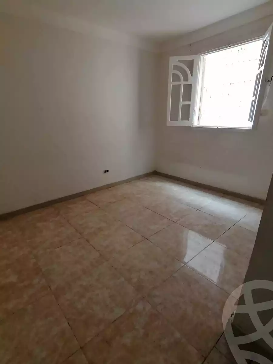 https://aqarmap.com.eg/en/listing/6542134-for-sale-alexandria-el-mandara-alex-el-mandara-bahri