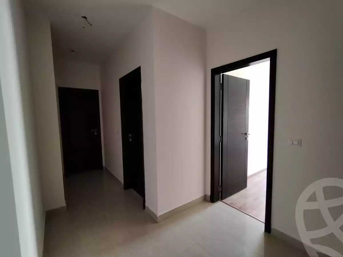 https://aqarmap.com.eg/en/listing/6543577-for-sale-cairo-el-sheikh-zayed-city-compounds-dh-drys