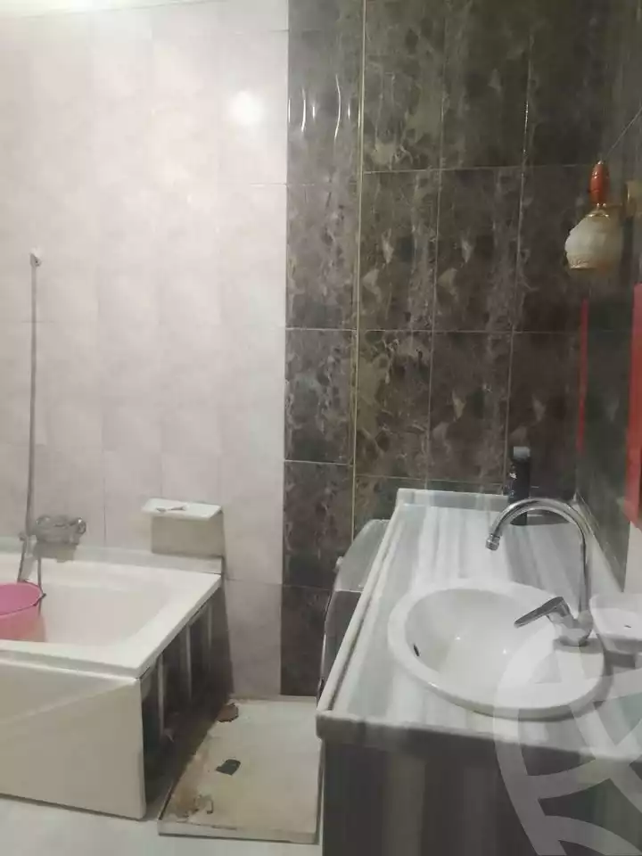 https://aqarmap.com.eg/en/listing/6544041-for-sale-alexandria-miami-mahmoud-el-isawy-st