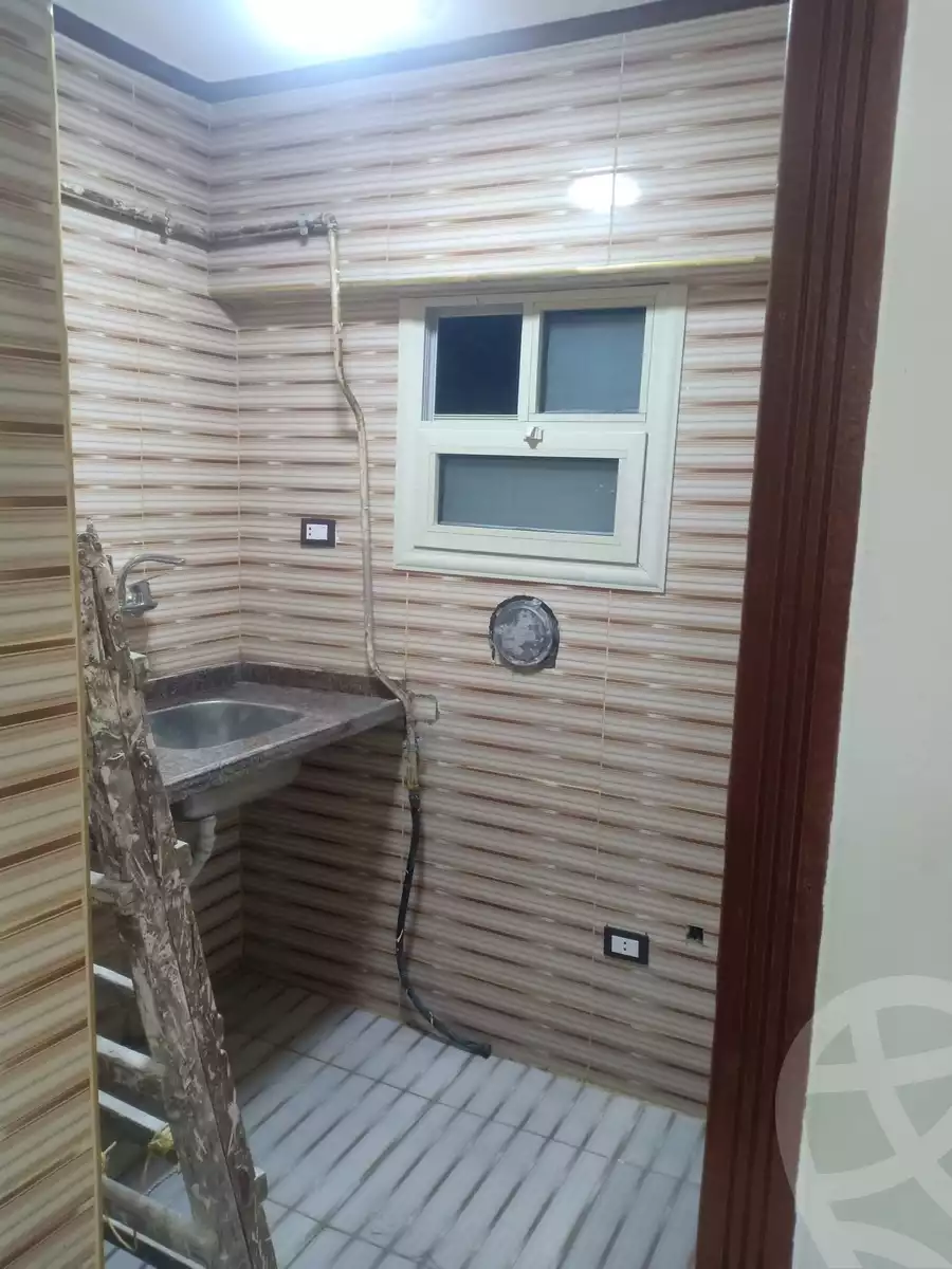 https://aqarmap.com.eg/ar/listing/6544886-for-sale-alexandria-bahray-el-anfoshy-al-gomrok-al-kadem-st