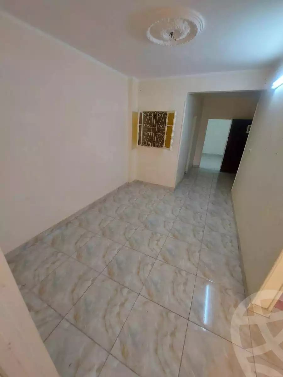 https://aqarmap.com.eg/ar/listing/6547029-for-sale-cairo-helwan-helwan-el-sharkeya-ryad-pasha-st