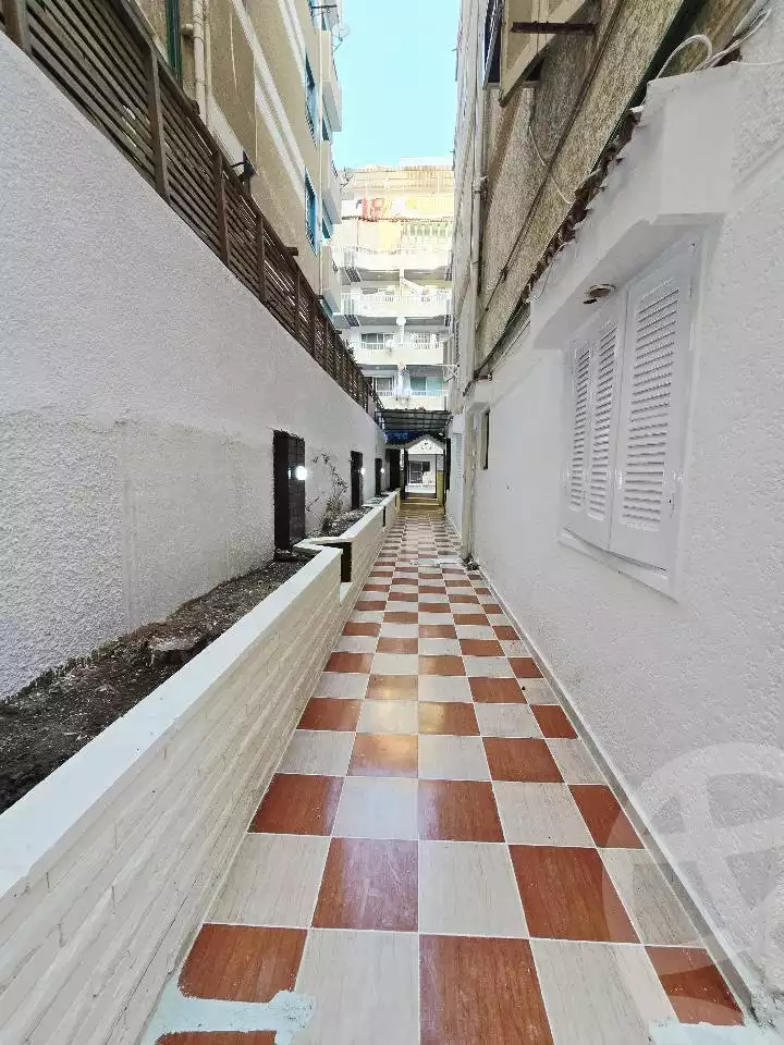 https://aqarmap.com.eg/en/listing/6548352-for-sale-alexandria-l-jmy-shataa-el-nakheel