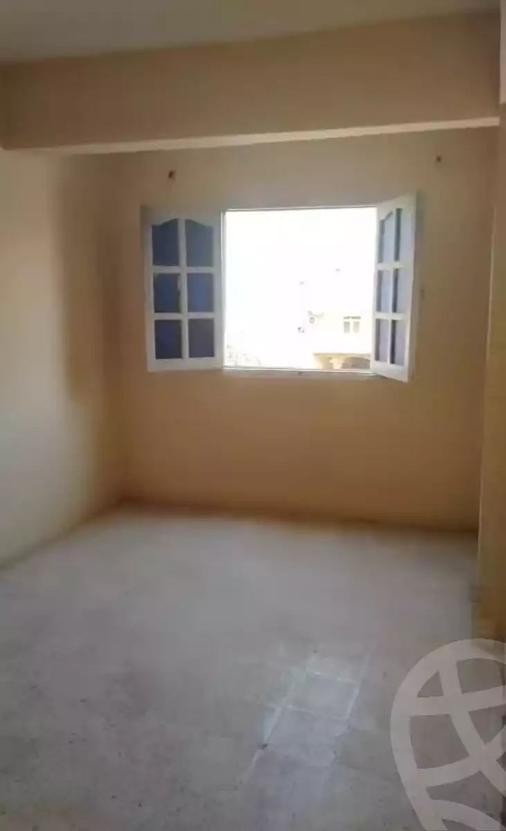 https://aqarmap.com.eg/ar/listing/6549415-for-sale-cairo-helwan-kwrnysh-hlwn