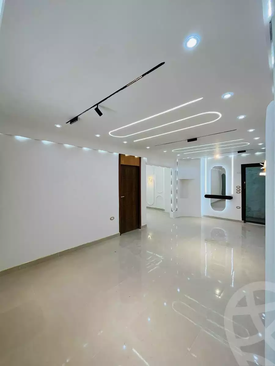 https://aqarmap.com.eg/en/listing/6550564-for-sale-alexandria-lsywf-el-falki