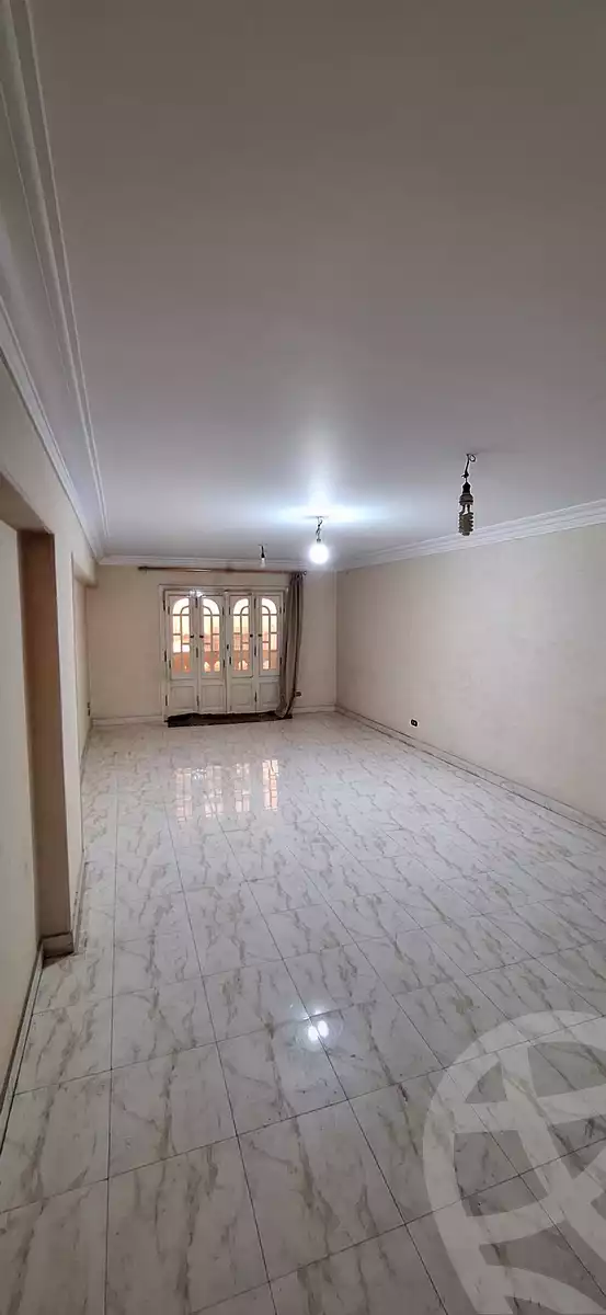 https://aqarmap.com.eg/en/listing/6551643-for-sale-cairo-garden-city-shr-lqsr-l-yny