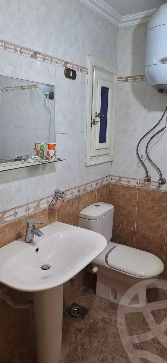 https://aqarmap.com.eg/en/listing/6551643-for-sale-cairo-garden-city-shr-lqsr-l-yny