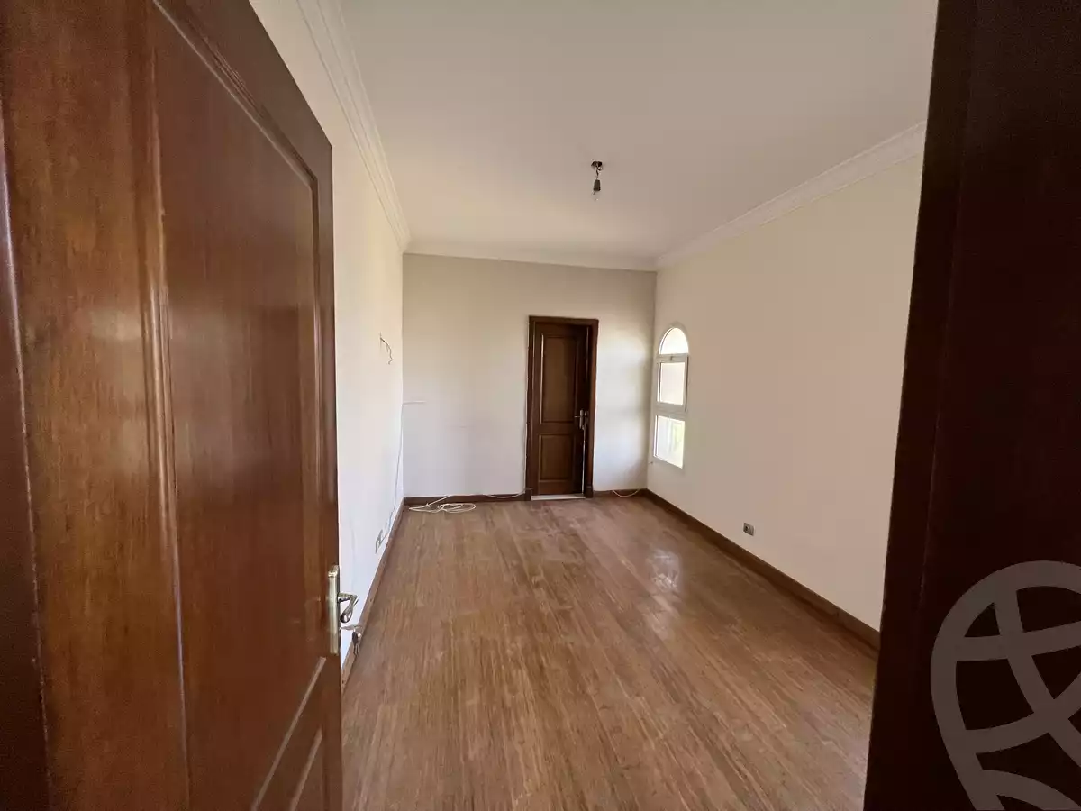 https://aqarmap.com.eg/ar/listing/6553124-for-rent-cairo-new-cairo-compounds-el-deyar-mokhabarat