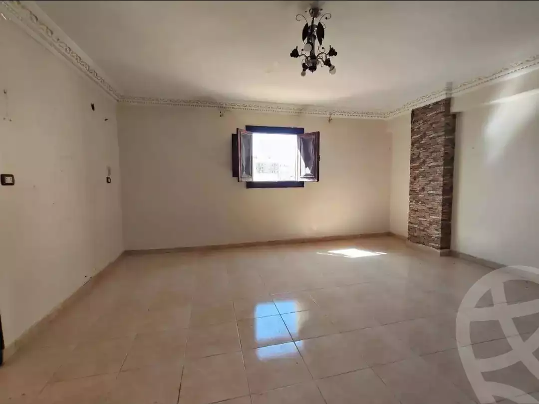 https://aqarmap.com.eg/en/listing/6554802-for-sale-alexandria-el-asafra-abd-el-haleem-mahmoud-st