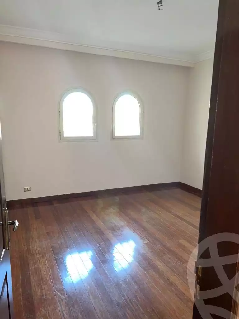 https://aqarmap.com.eg/en/listing/6555261-for-sale-cairo-new-cairo-compounds-el-deyar-mokhabarat