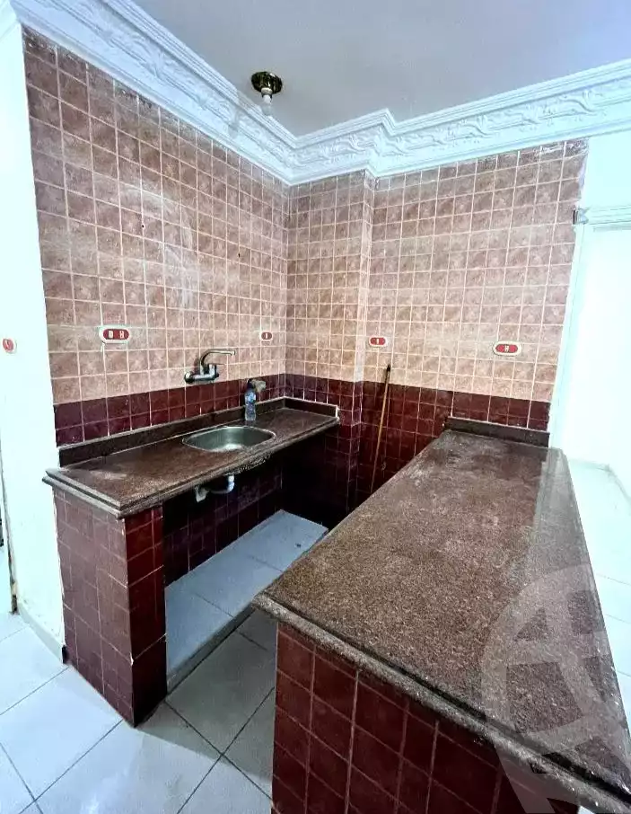 https://aqarmap.com.eg/en/listing/6555320-for-sale-alexandria-l-jmy-lbytsh-shahr-al-assal-st