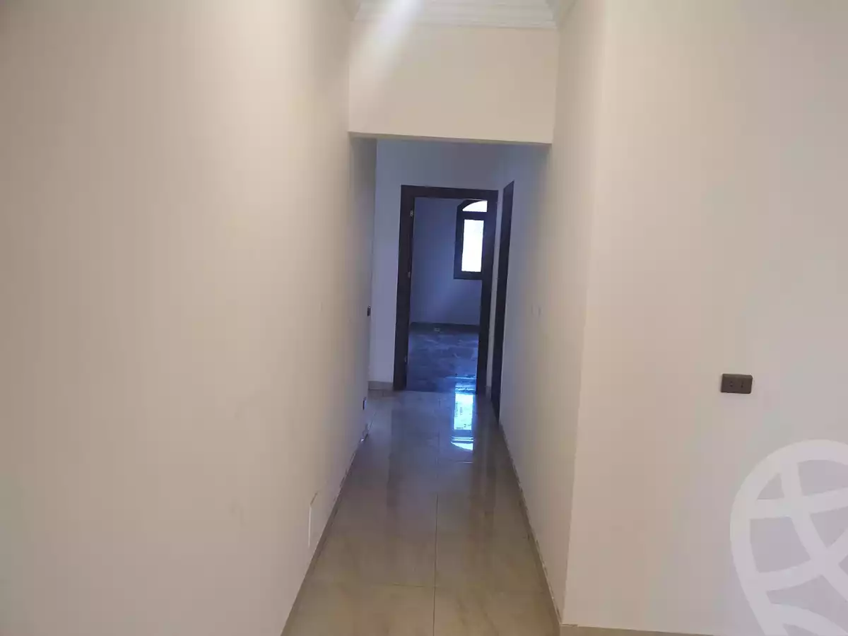 https://aqarmap.com.eg/ar/listing/6556348-for-rent-cairo-new-cairo-ganob-el-akadamiya-south-academy-a-zaid-ebn-haretha-st