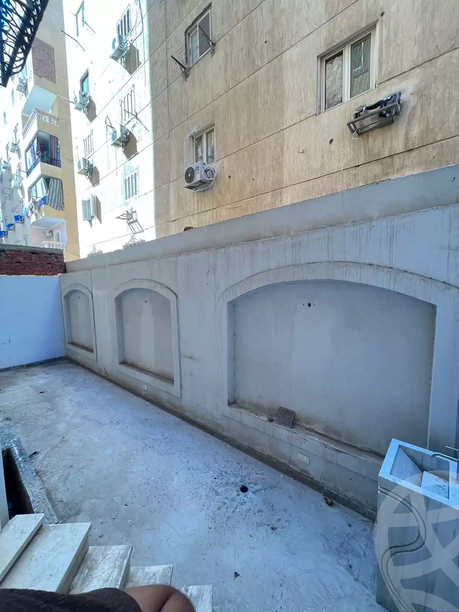 https://aqarmap.com.eg/ar/listing/6557845-for-sale-cairo-6th-of-october-hadaeq-october-el-fardoos-city-el-safa-wel-marwa-st