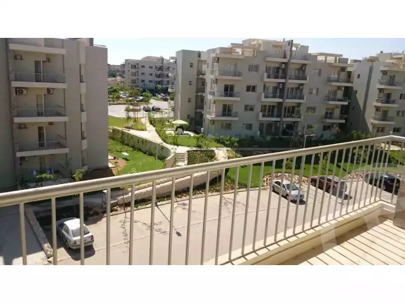 https://aqarmap.com.eg/ar/listing/6558548-for-sale-cairo-el-sheikh-zayed-city-compounds-dh-drys