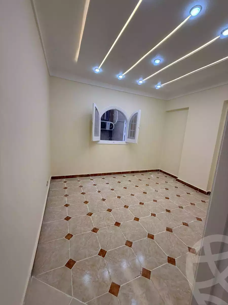 https://aqarmap.com.eg/en/listing/6558734-for-sale-alexandria-lsywf-el-falki
