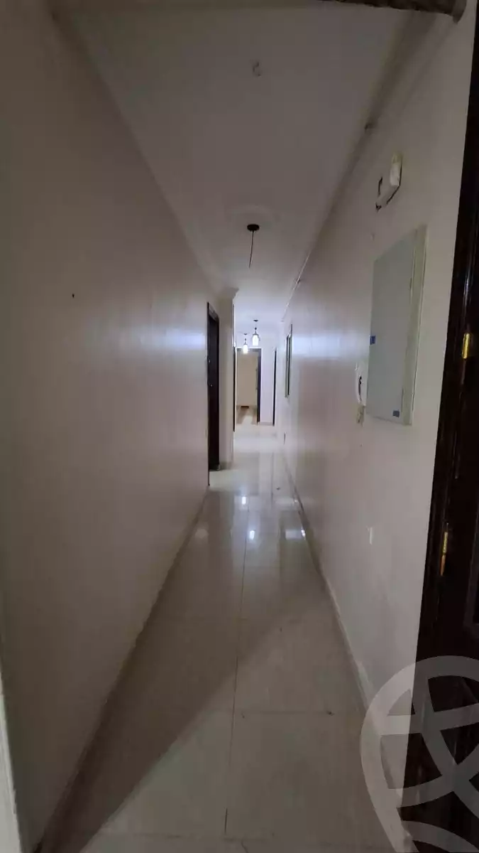 https://aqarmap.com.eg/ar/listing/6560559-for-rent-cairo-el-sheikh-zayed-city-shr-lshbb
