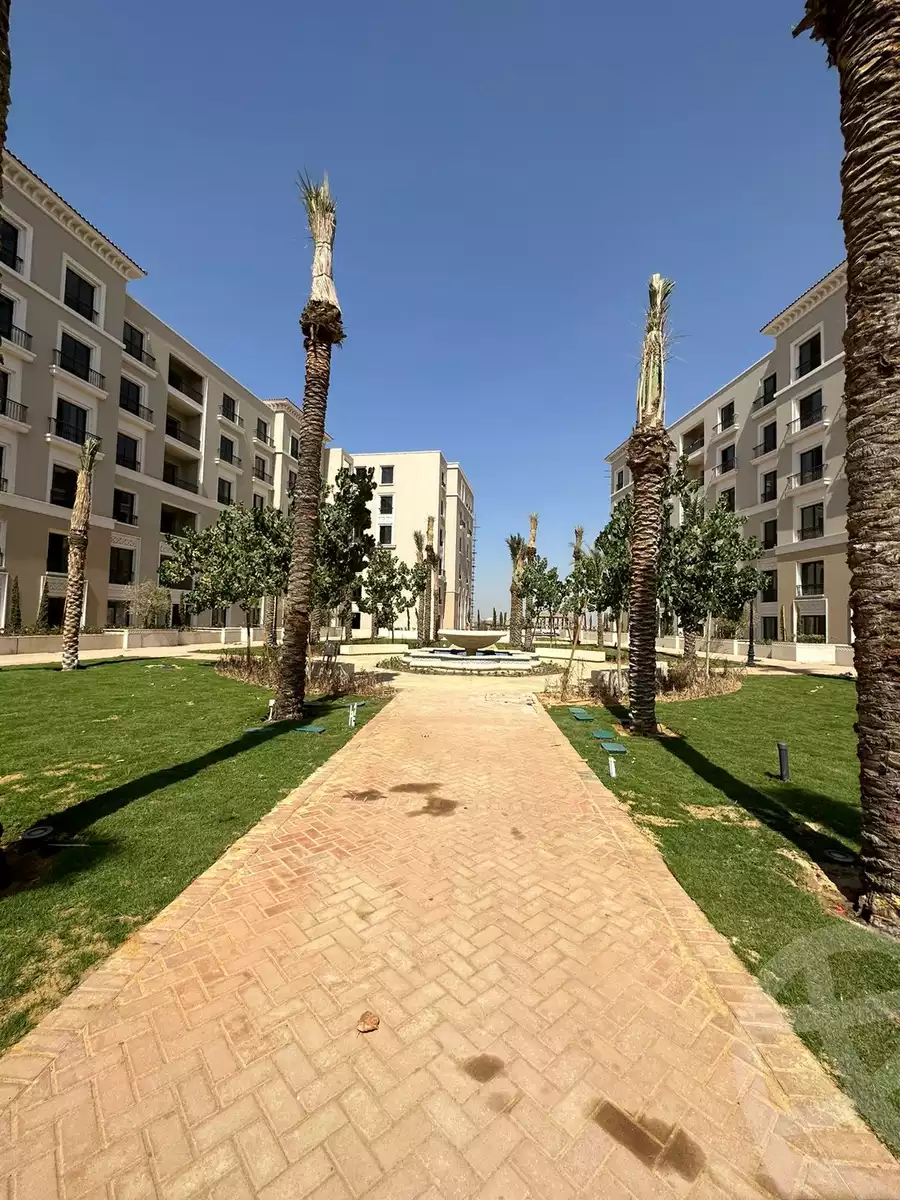 https://aqarmap.com.eg/ar/listing/6560578-for-sale-cairo-el-sheikh-zayed-city-compounds-kmbwnd-fyldj-wyst-dr-llttwyr