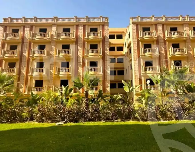 https://aqarmap.com.eg/en/listing/6560651-for-sale-cairo-new-cairo-compounds-el-ashrafia