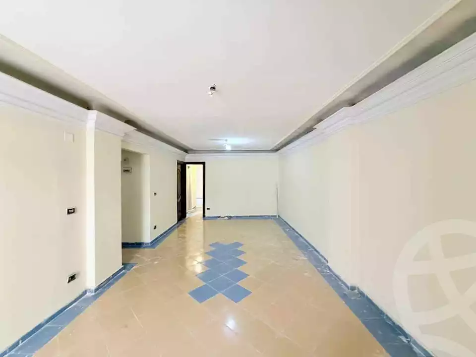 https://aqarmap.com.eg/en/listing/6561059-for-sale-alexandria-lsywf-al-saaeh-sq