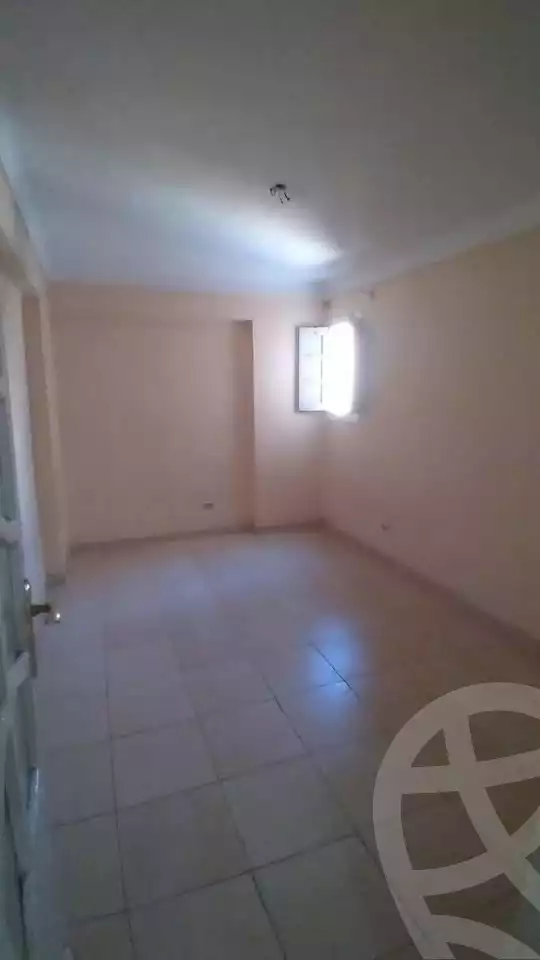 https://aqarmap.com.eg/ar/listing/6561090-for-sale-alexandria-sydy-bshr-sydy-bshr-bhry-gamal-abd-el-nasir-st