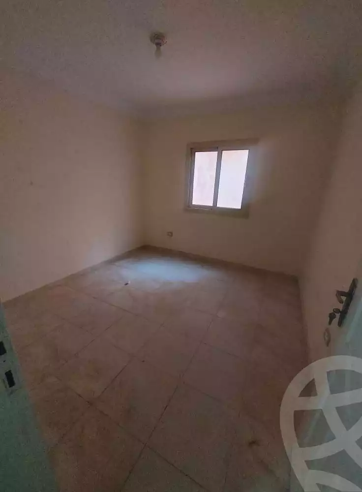 https://aqarmap.com.eg/ar/listing/6561828-for-sale-cairo-helwan-sherif-st