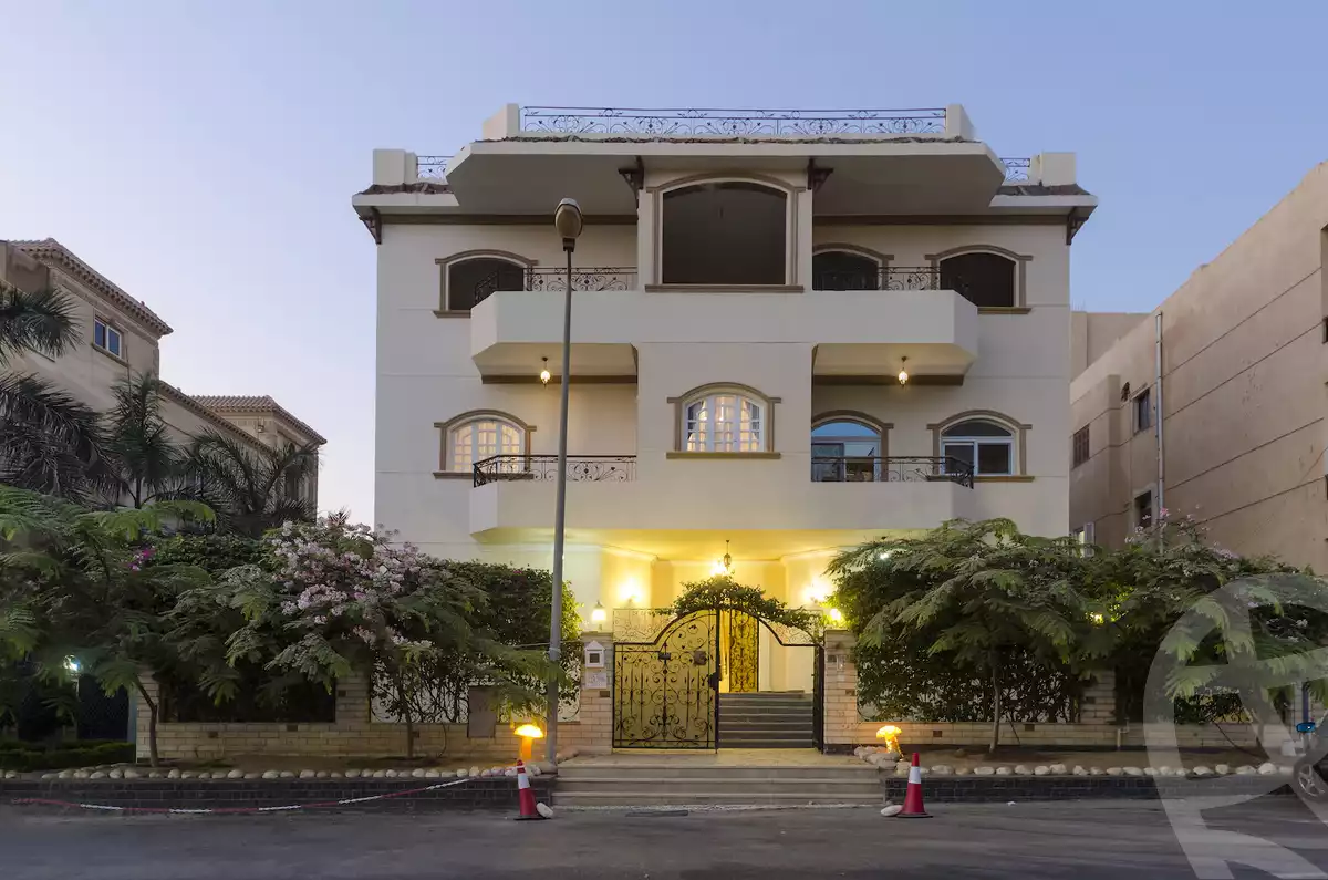 https://aqarmap.com.eg/ar/listing/6562374-for-rent-cairo-new-cairo-ganob-el-akadamiya-south-academy-o-el-sheikh-mohamed-el-nasharty-st