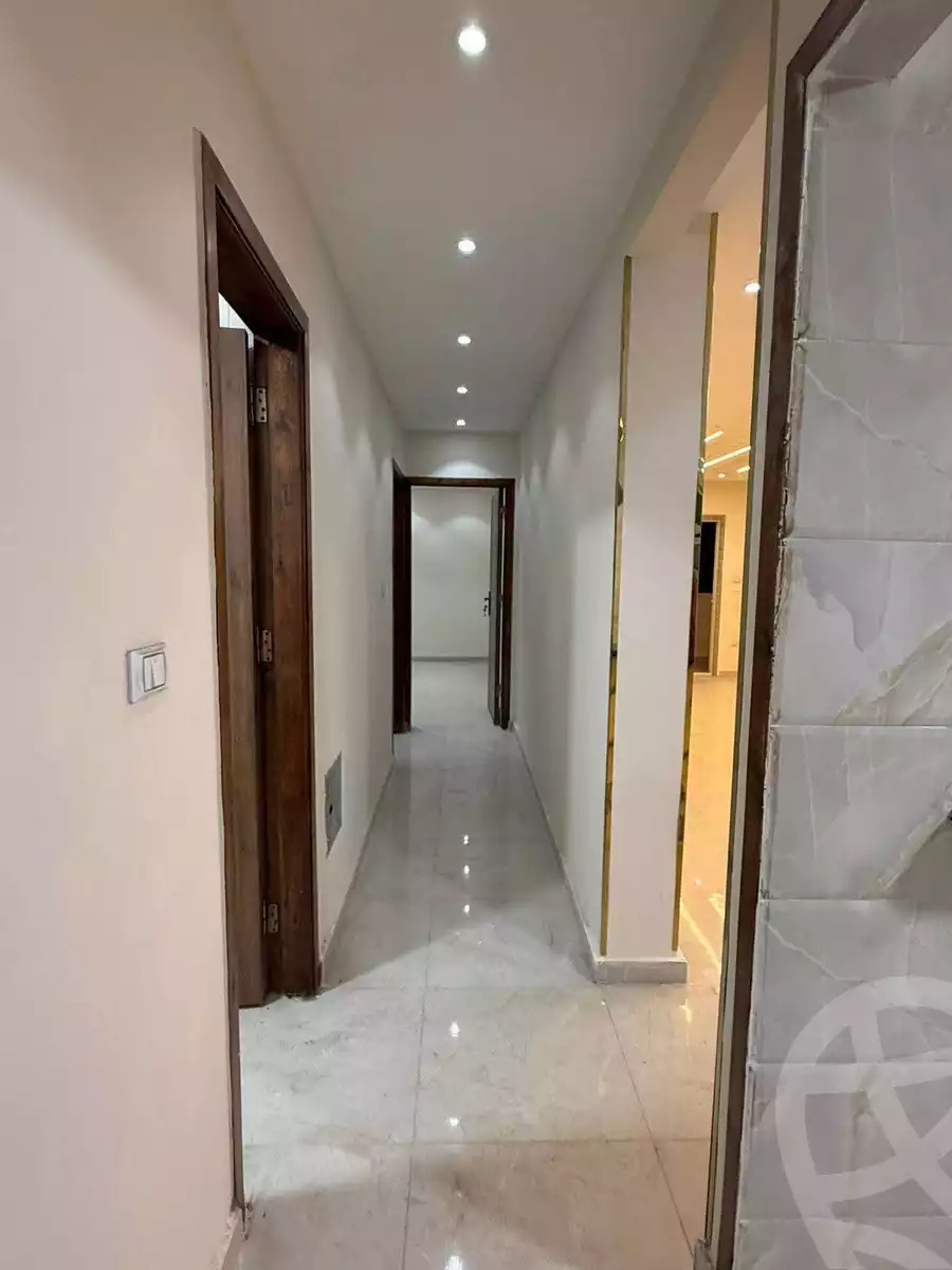 https://aqarmap.com.eg/ar/listing/6563261-for-sale-cairo-faisal-el-maryotyah-town-valley-compound-sakan