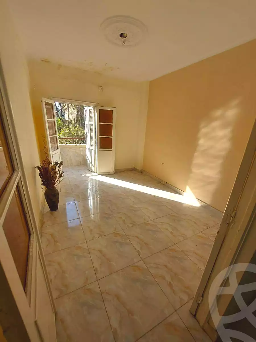 https://aqarmap.com.eg/en/listing/6563277-for-sale-cairo-helwan-helwan-el-sharkeya-ryad-pasha-st