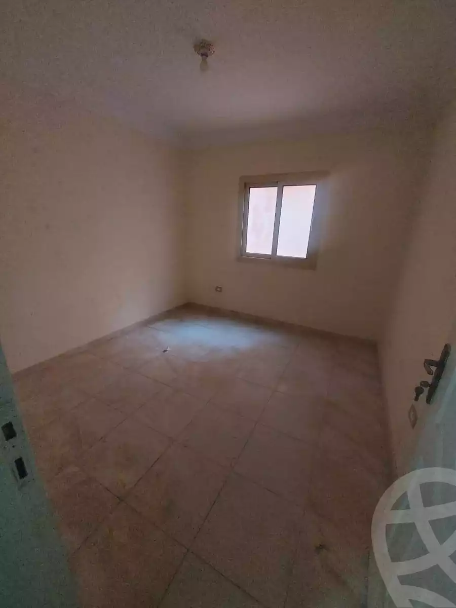 https://aqarmap.com.eg/ar/listing/6565229-for-sale-cairo-helwan-mnshy-yn-hlwn-mansour-st