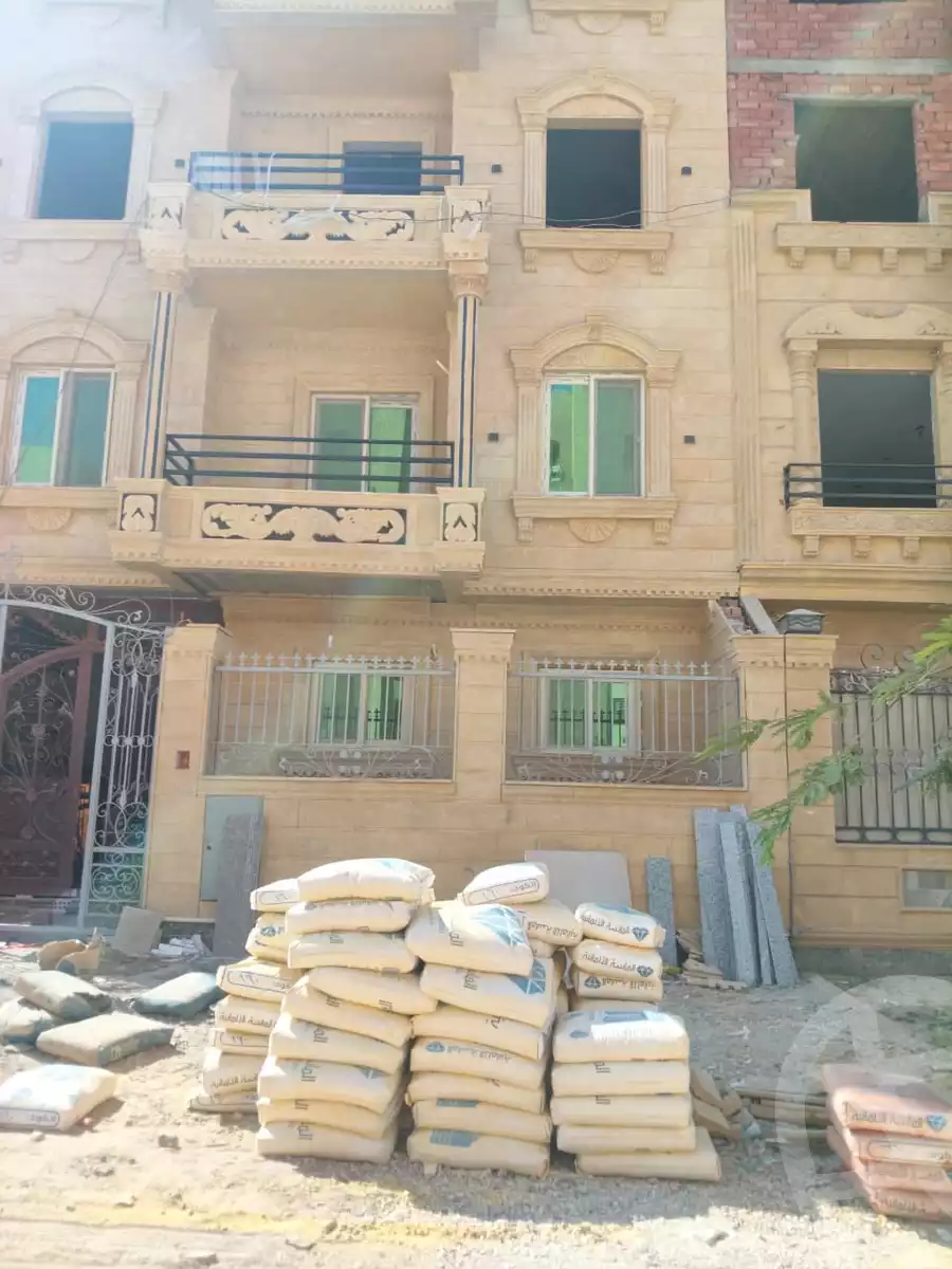 https://aqarmap.com.eg/ar/listing/6566665-for-sale-cairo-al-oubour-l-bwr-ljdyd-skn-msr