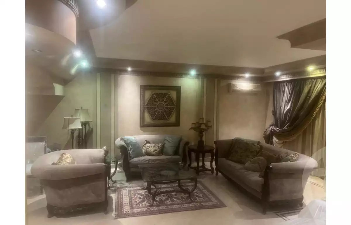 https://aqarmap.com.eg/ar/listing/6566926-for-sale-cairo-el-sheikh-zayed-city-compounds-zayed-2000