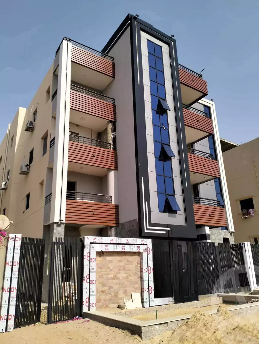 https://aqarmap.com.eg/ar/listing/6567181-for-sale-cairo-new-cairo-ganob-el-akadamiya-south-academy-b-taha-hussein-st