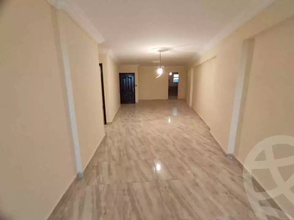 https://aqarmap.com.eg/ar/listing/6567568-for-sale-alexandria-sydy-bshr-sydy-bshr-qbly-mostafa-kamel-st