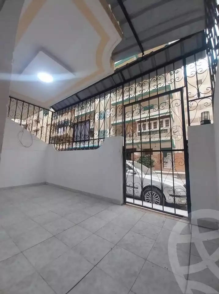 https://aqarmap.com.eg/en/listing/6567663-for-sale-alexandria-l-jmy-shataa-el-nakheel