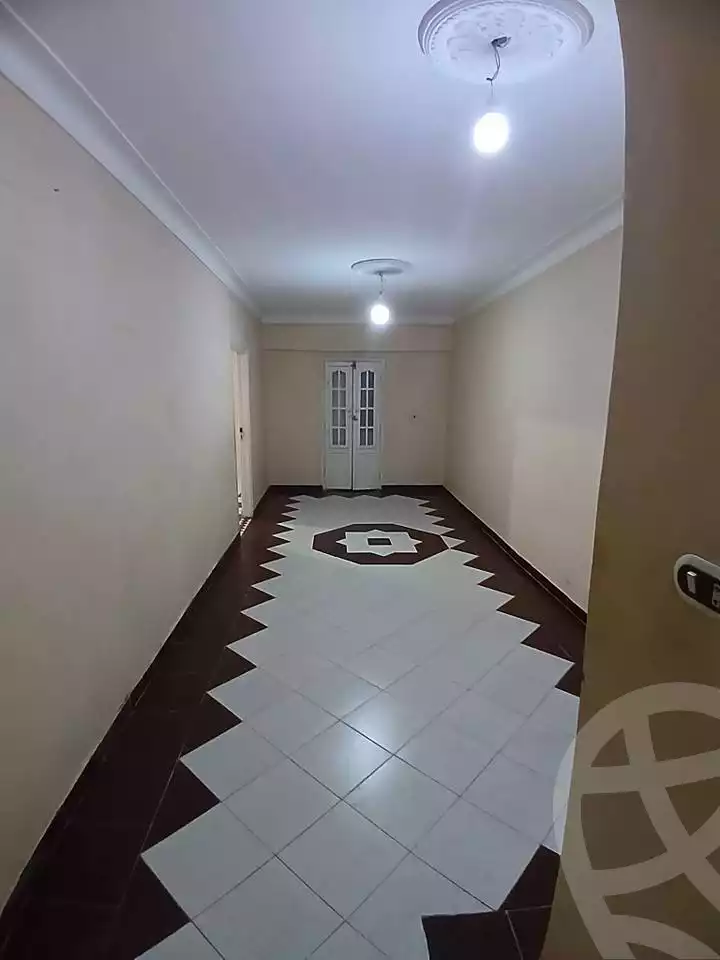 https://aqarmap.com.eg/en/listing/6567948-for-sale-alexandria-lsywf-el-falki
