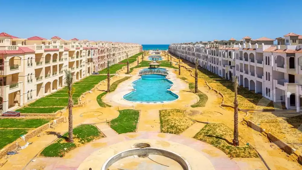 https://aqarmap.com.eg/en/listing/6568757-for-sale-ain-elsokhna-resorts-lsyryn-blm-bytsh