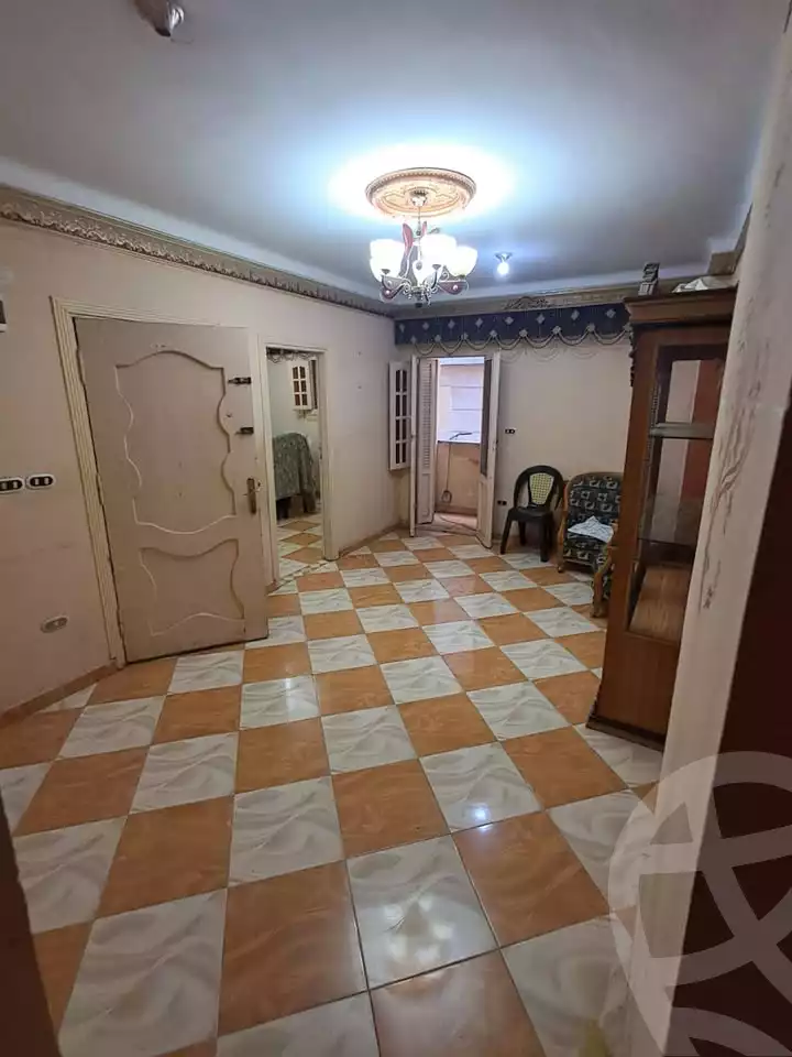 https://aqarmap.com.eg/ar/listing/6570201-for-sale-alexandria-el-asafra-l-sfr-qbly-el-maahad-el-dini-st