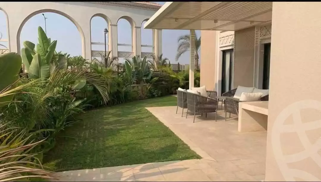https://aqarmap.com.eg/en/listing/6570906-for-sale-cairo-el-sheikh-zayed-city-compounds-kmbwnd-fyldj-wyst-dr-llttwyr