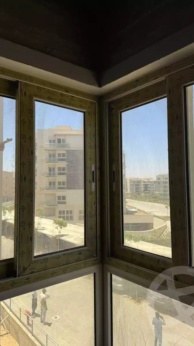 https://aqarmap.com.eg/ar/listing/6570909-for-sale-cairo-new-cairo-compounds-mwntn-fyw-y-syty-club-park-mountain-view-icity