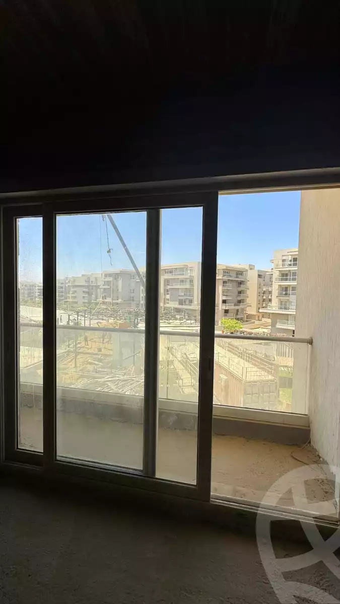 https://aqarmap.com.eg/ar/listing/6570909-for-sale-cairo-new-cairo-compounds-mwntn-fyw-y-syty-club-park-mountain-view-icity