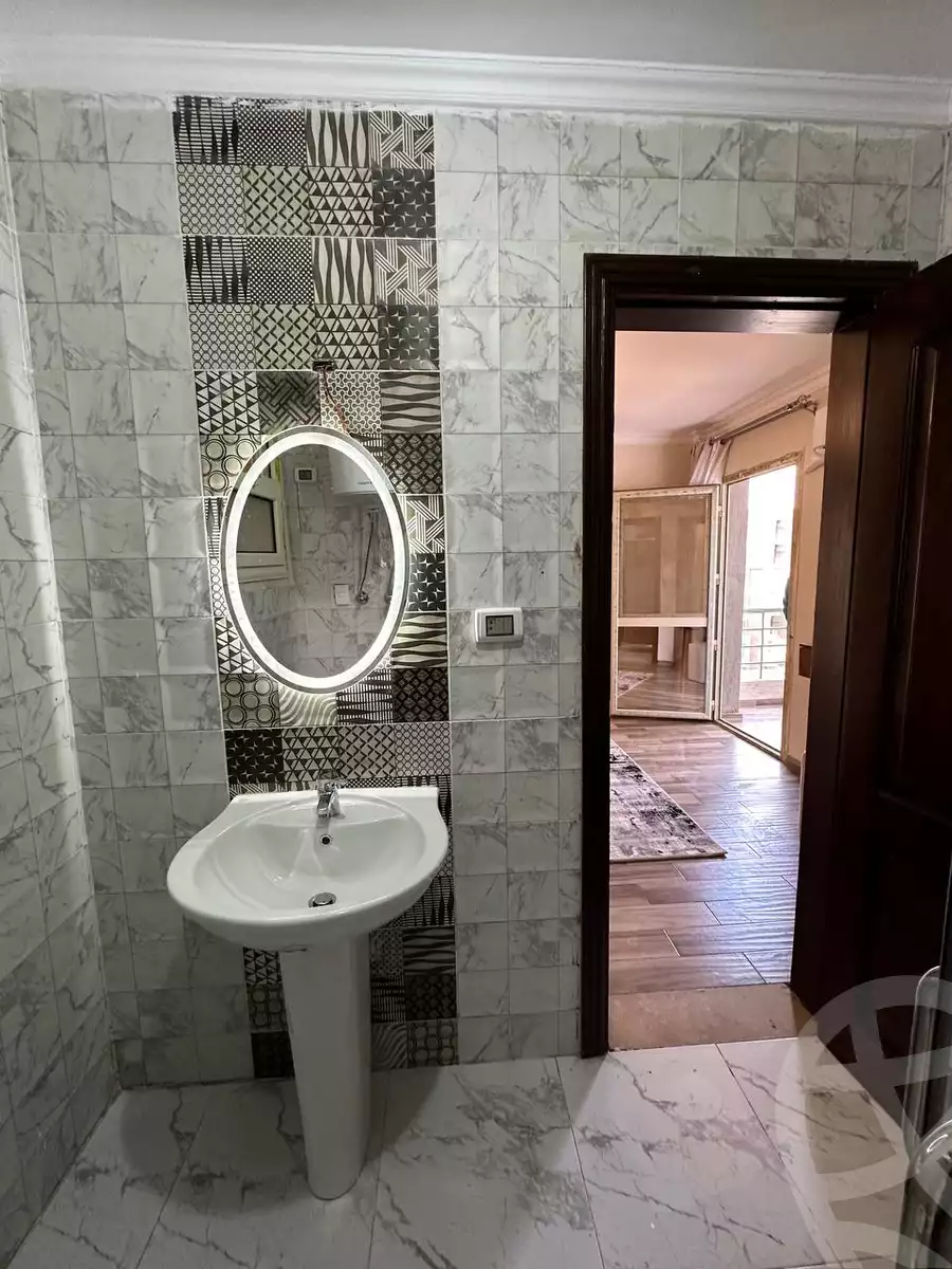 https://aqarmap.com.eg/en/listing/6571077-for-rent-cairo-el-sheikh-zayed-city-compounds-jn-2