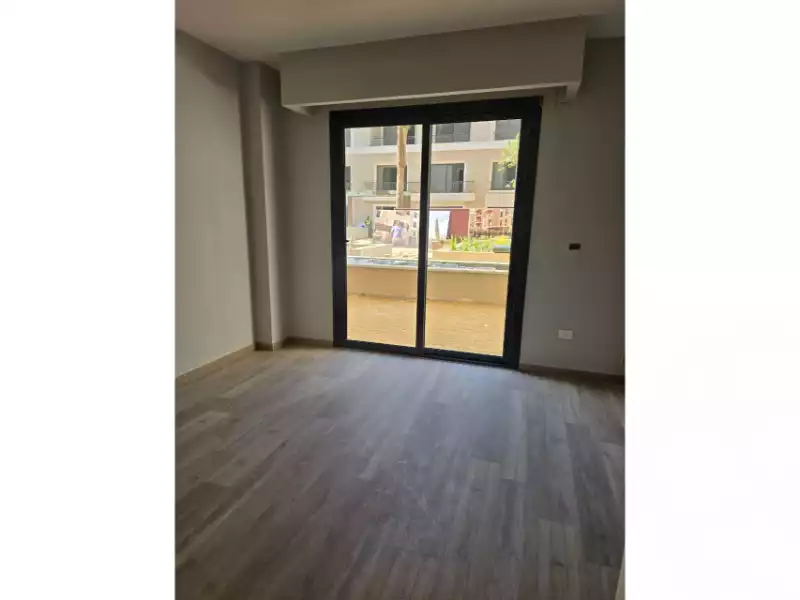 https://aqarmap.com.eg/ar/listing/6571336-for-sale-cairo-el-sheikh-zayed-city-compounds-kmbwnd-fyldj-wyst-dr-llttwyr