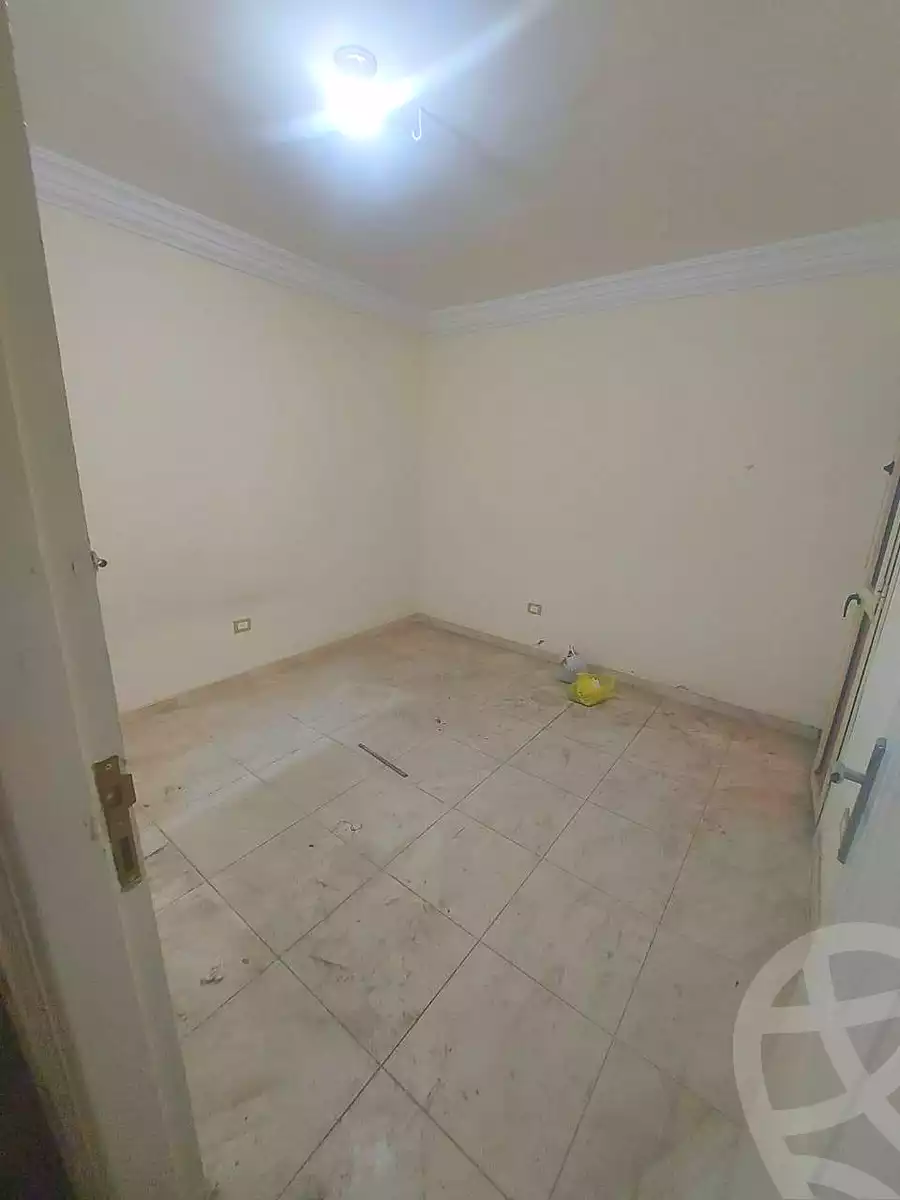 https://aqarmap.com.eg/ar/listing/6572694-for-sale-cairo-helwan-mnshy-yn-hlwn-mansour-st