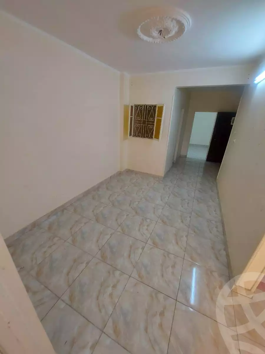 https://aqarmap.com.eg/en/listing/6572734-for-sale-cairo-helwan-helwan-el-sharkeya-ryad-pasha-st