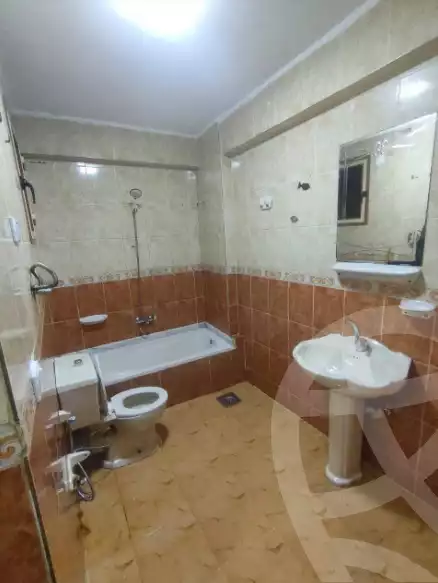 https://aqarmap.com.eg/en/listing/6573062-for-sale-alexandria-lsywf-el-falki